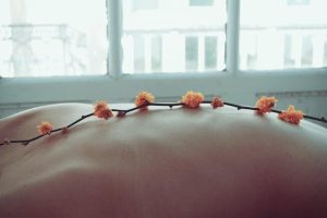 Masaż body to body – na czym polega, czy to masaż erotyczny?